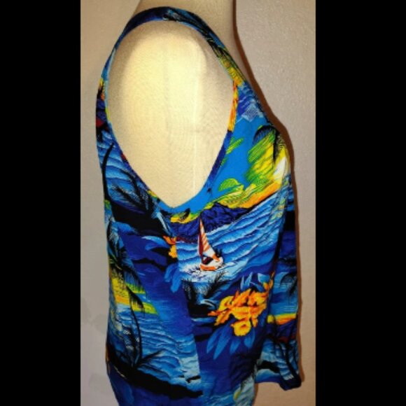 Hawaii Hangover Women’s Tank Colorful Palm Trees Sunsets Size Medium 100% Rayon - Picture 3 of 5